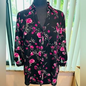 A. Byer Black and Pink Floral Button Up Blouse Size Medium